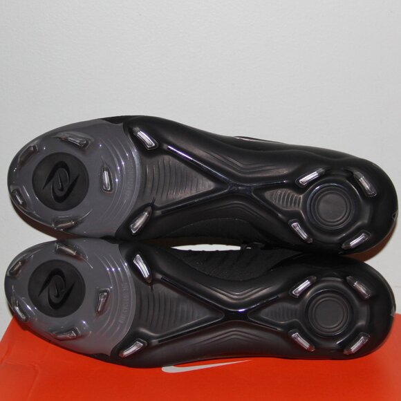 Nike Phantom GX 2 Pro FG Soccer Cleats Mens 7 11.5 Black Shadow Pack main image 5